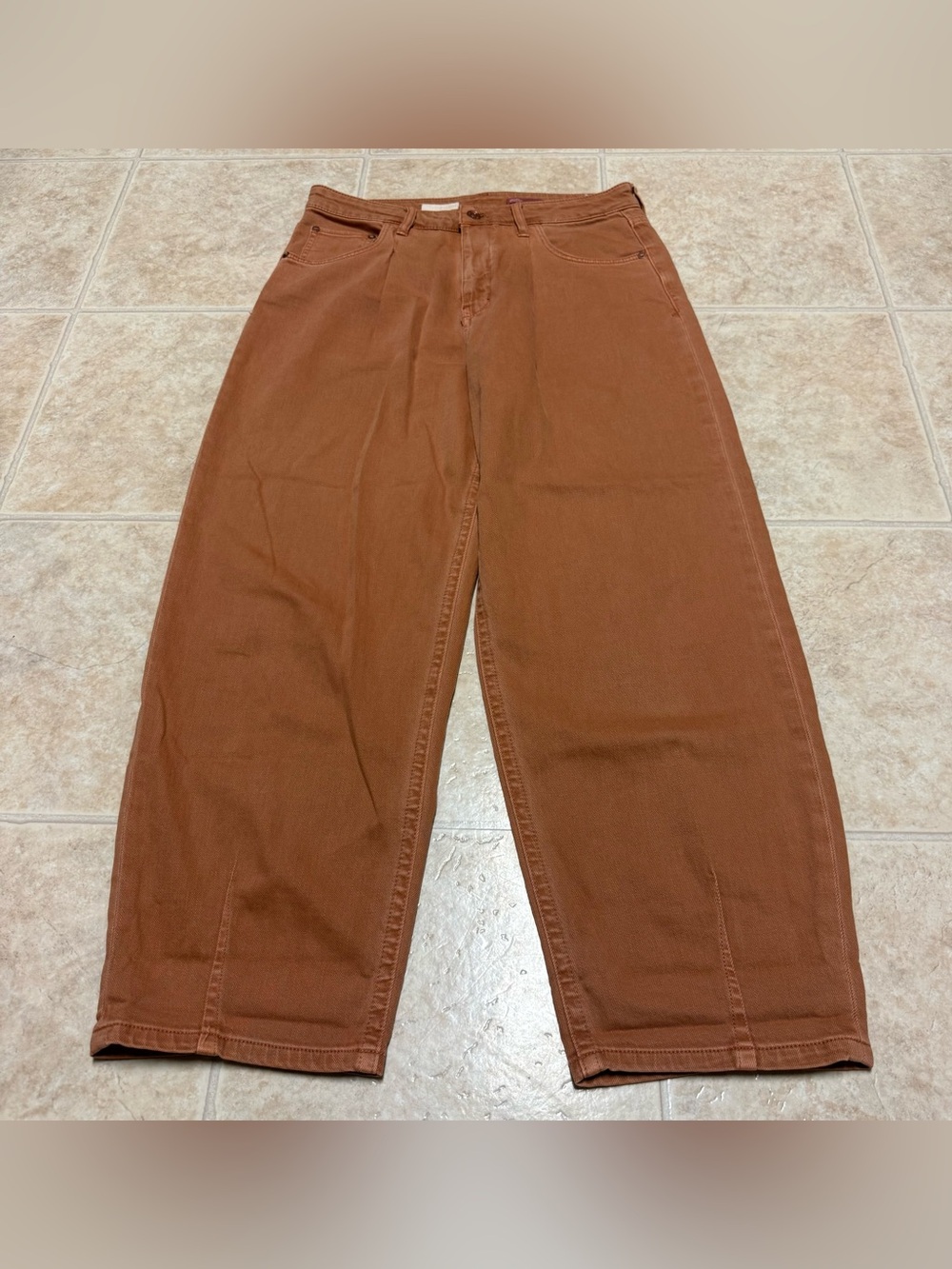 Pilcro Anthropologie The Breaker Barrel Balloon Relaxed Leg Jeans Size 29 - Picture 3 of 6